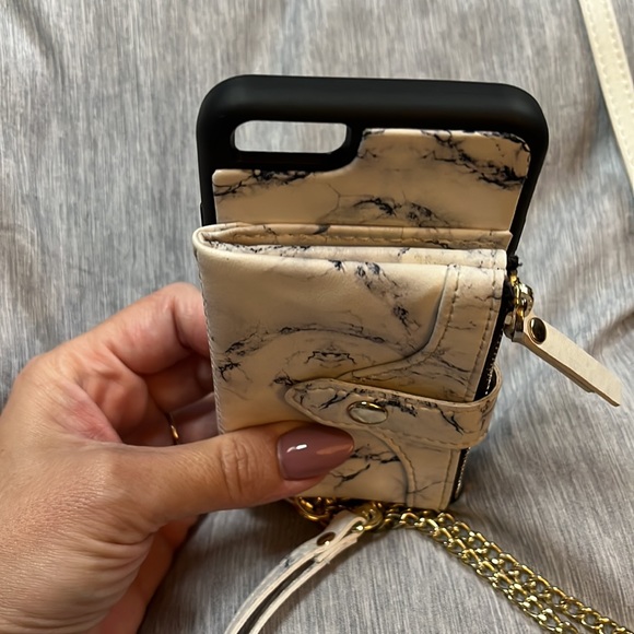 Lameeku iPhone 6/6s/7/8 case and wallet-wristlet or wallet-crossbody - Picture 6 of 14